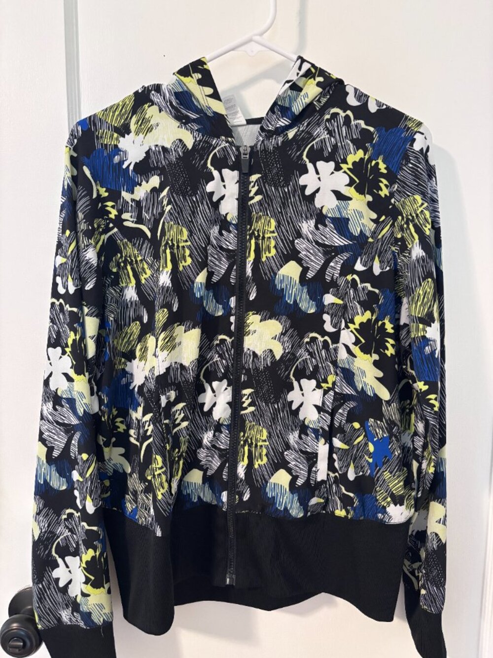 Hooded Windbreaker Cropped